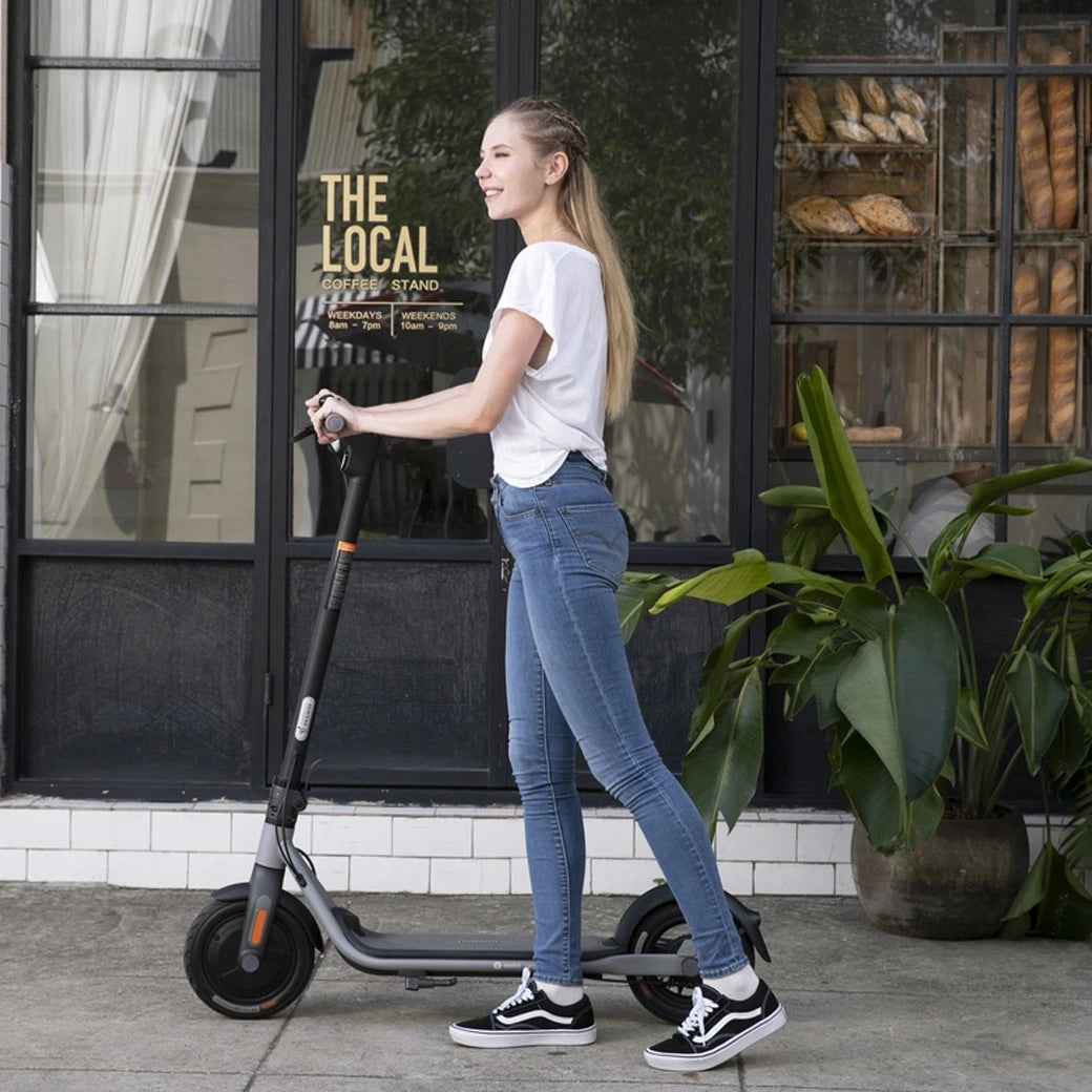 Segway Electric Scooters | Ninebot D18W