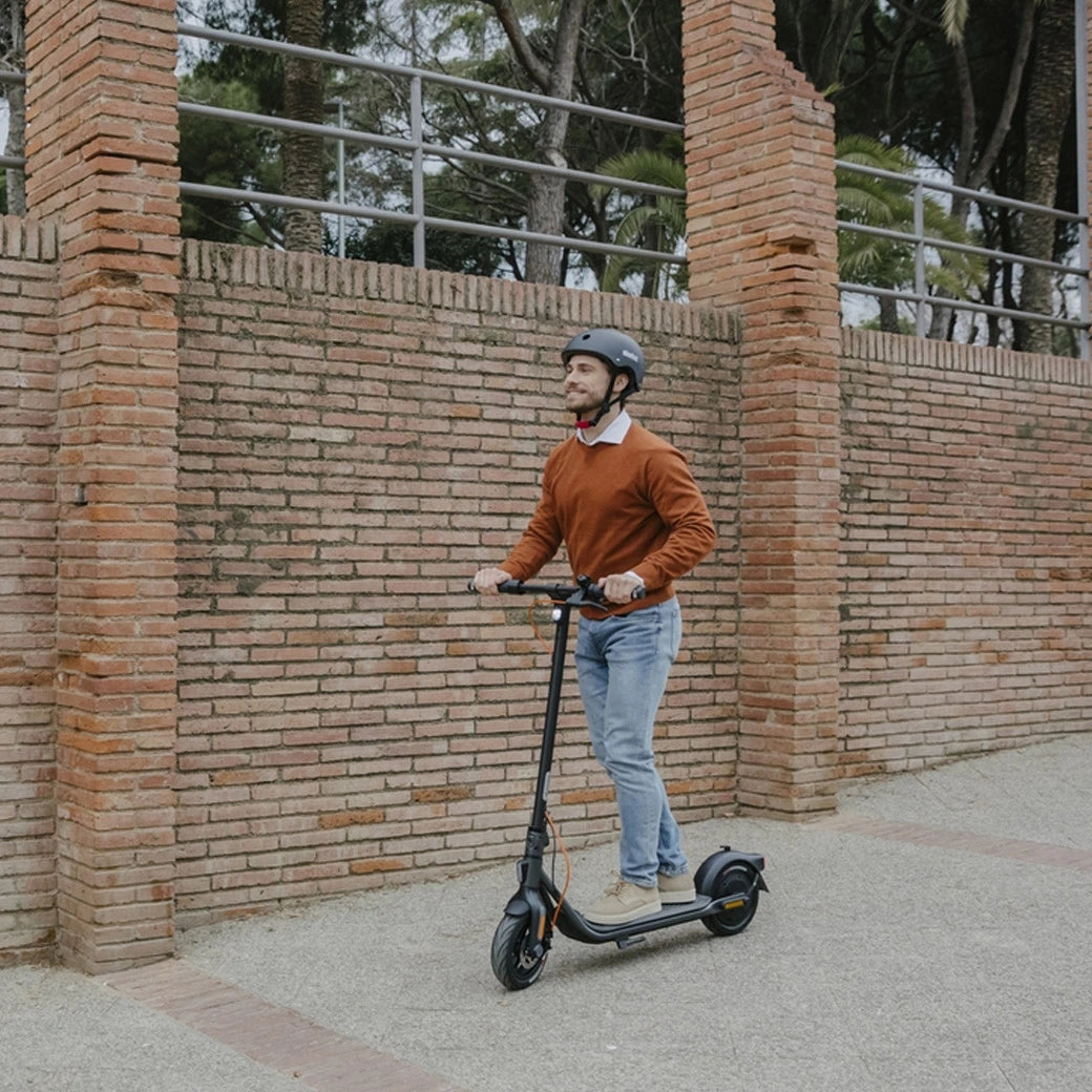 Segway Electric Scooters | Ninebot F2 Pro